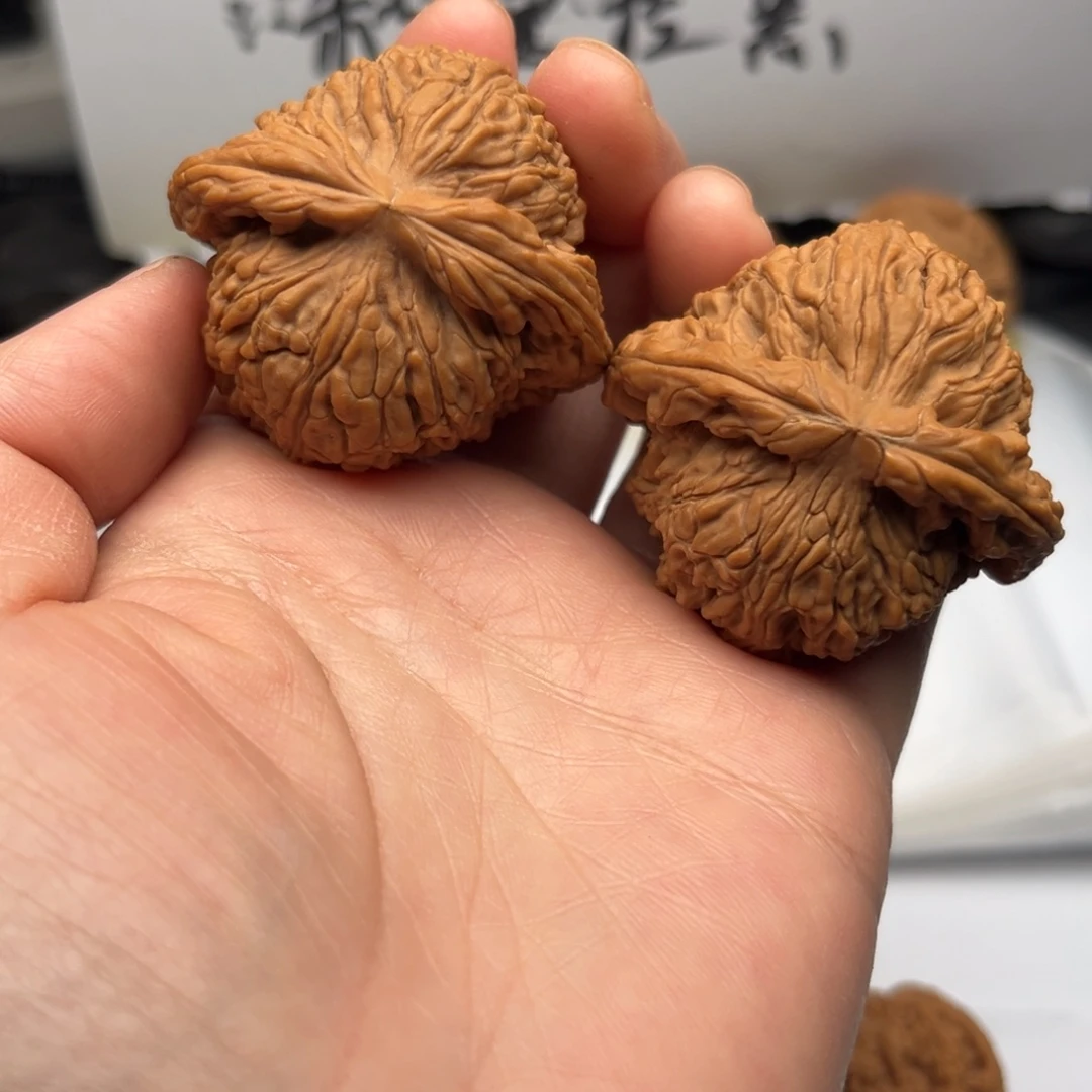 文玩核桃吊坠南疆45