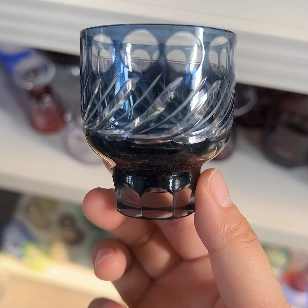 水晶玻璃平底款微瑕一个