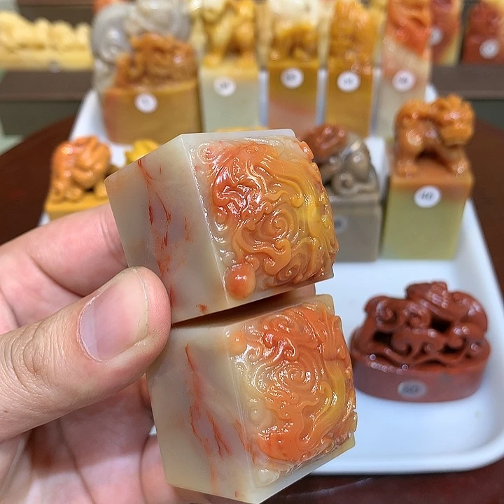 寿山石印石老挝石