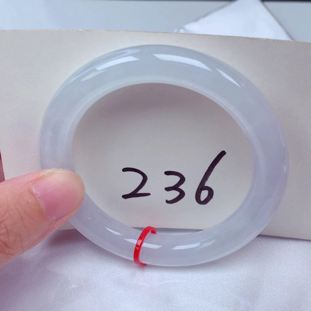 翡翠未镶嵌手镯翡翠