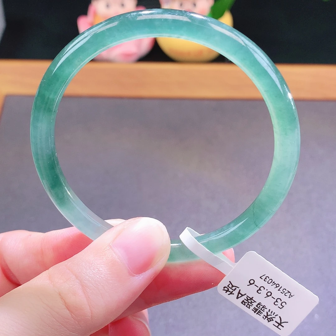 翡翠未镶嵌手镯天然翡翠