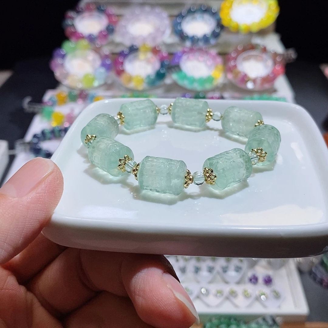 萤石手链未镶嵌曼波绿桶珠12mm