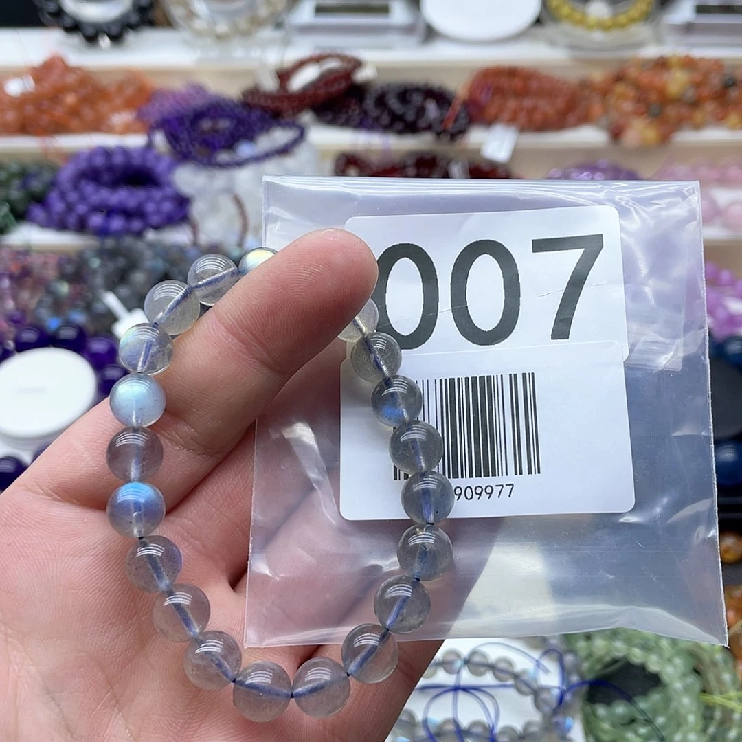 水晶手链未镶嵌请****?天然