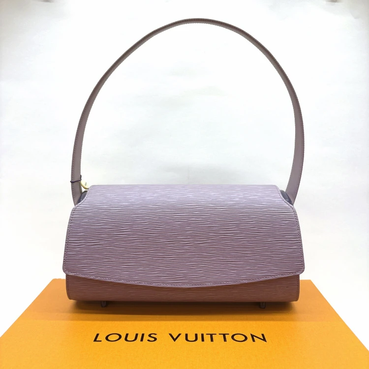 95新 LouisVuitton/路易威登 /KIKI/单肩包/14748492