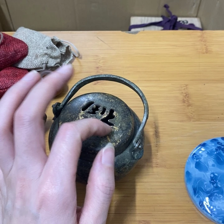 摆件中古工艺品一件