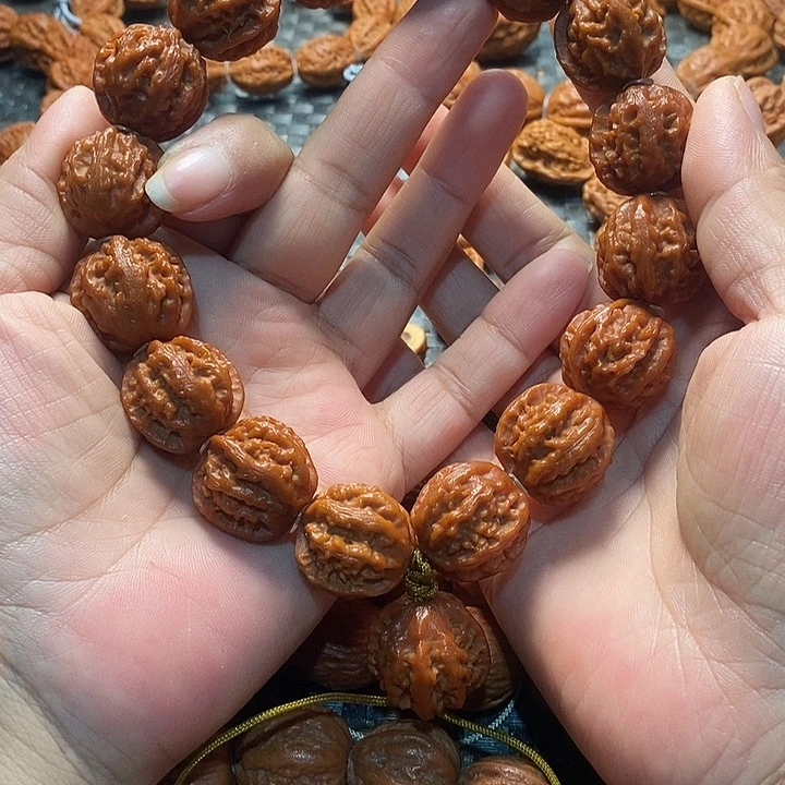 手串文玩核桃龙脊