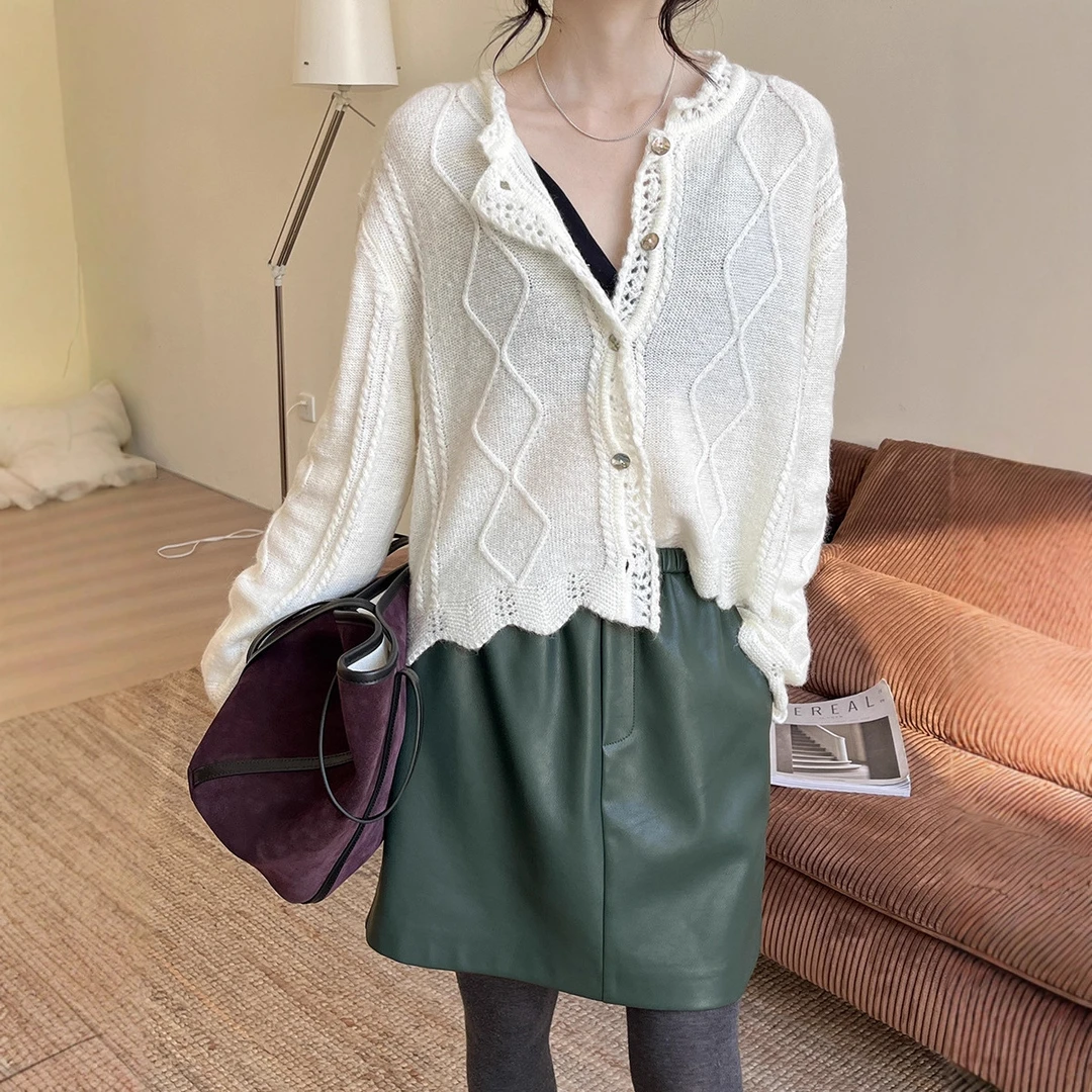 初打十三行冬韩系温柔手工钩花毛衣上衣波浪下摆廓形针织开衫法式