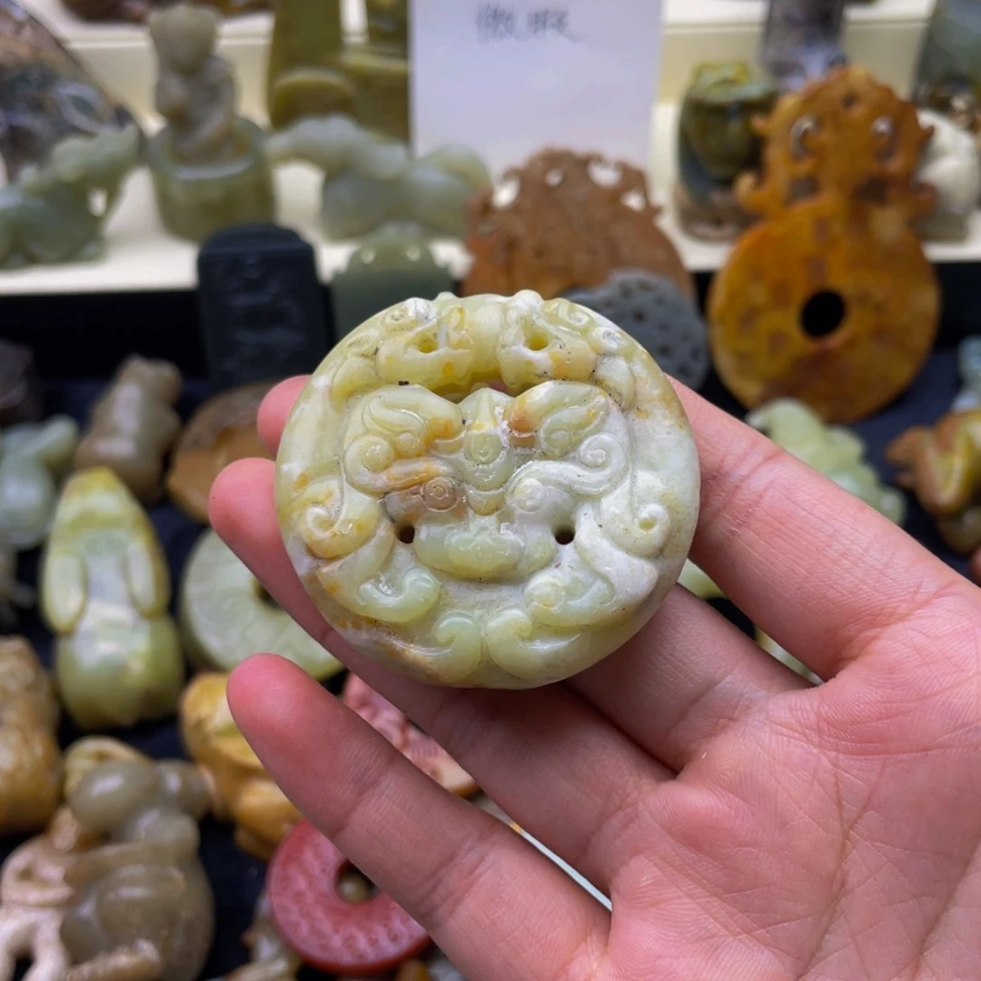 蛇纹石玉未镶嵌颈饰208