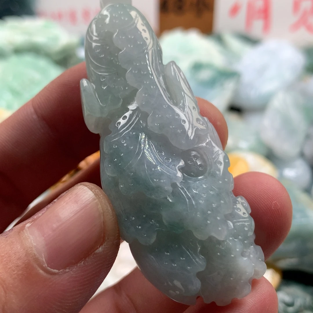 翡翠未镶嵌颈饰保真天然a货翡翠