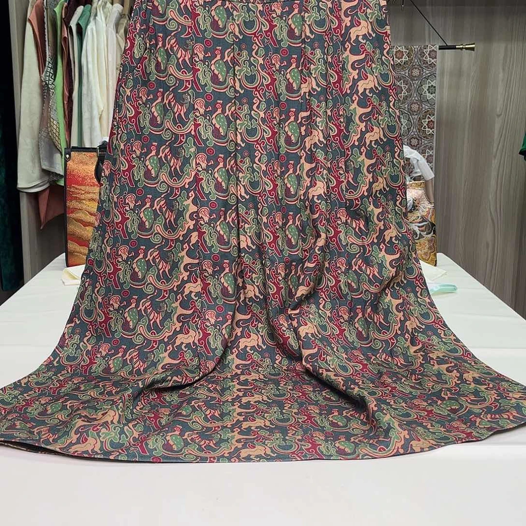 青***草精选A。