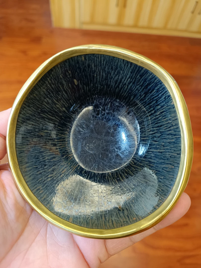 精美银毫，​水吉窑宋建盏，磨口包铜口。口径10高5厘米！