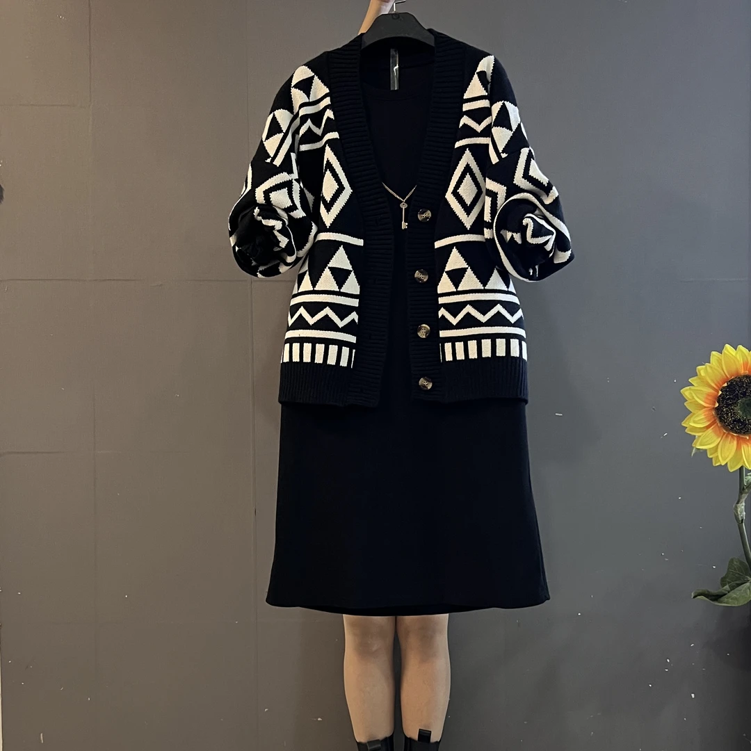 秋冬新款时尚气质棱形格子外套➕长袖打底裙气质百搭两件套