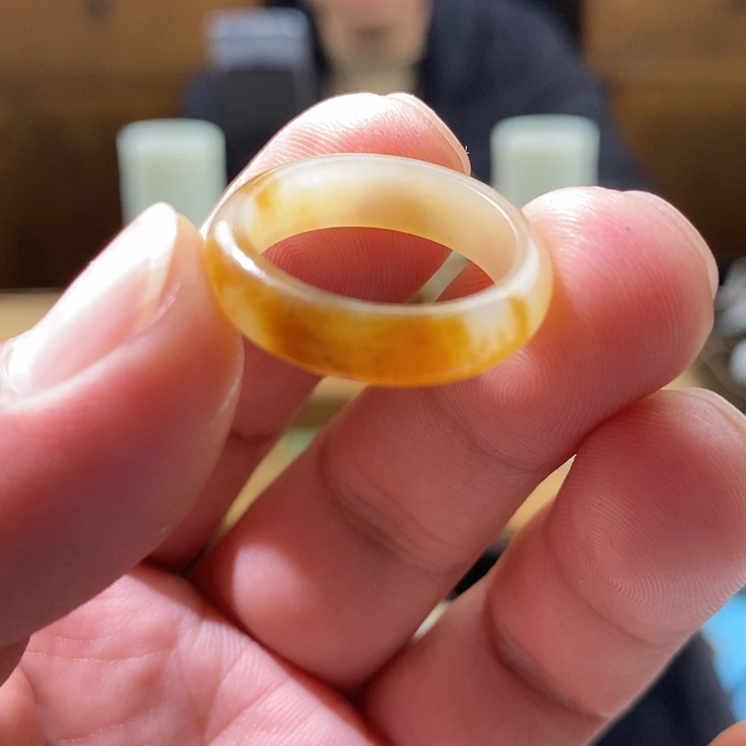 和田玉挂件未镶嵌三*牙