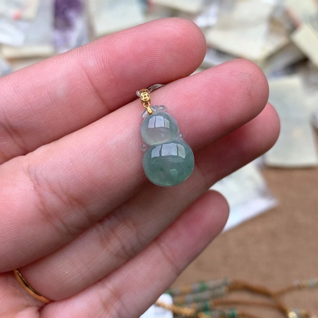 【闪购商品】18K金镶嵌挂件翡翠一