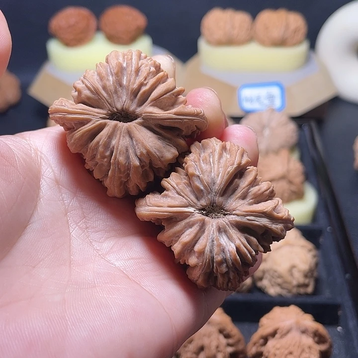 文玩核桃吊坠四座楼45