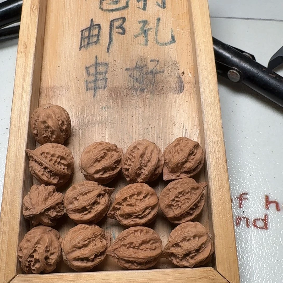 核桃手串/手链49号边22肚22高23