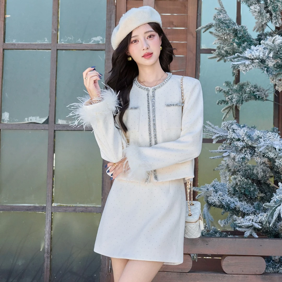 小香千金风白色毛呢套装裙女秋季新款高级感小个子轻奢气质两件套