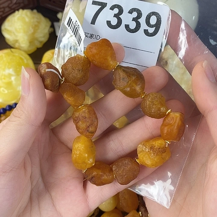 黄***大蜜蜡未镶嵌珠宝奇石