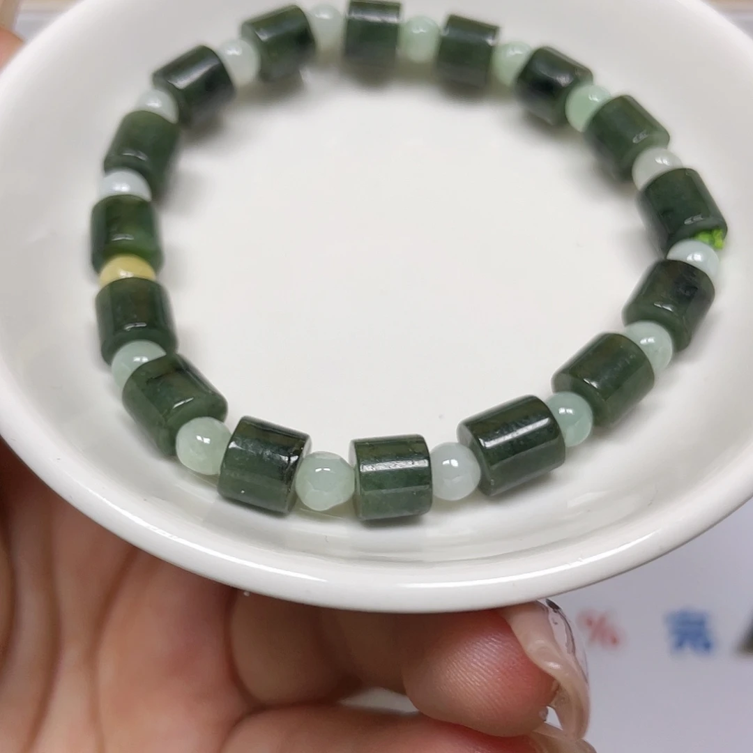 翡翠散珠翡翠桶珠1条