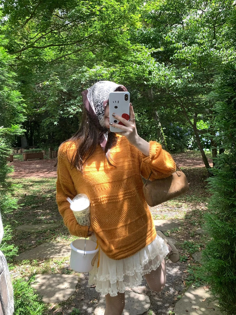 韩系镂空提花温柔圆领针织衫女秋季宽松慵懒田园风休闲针织罩衫