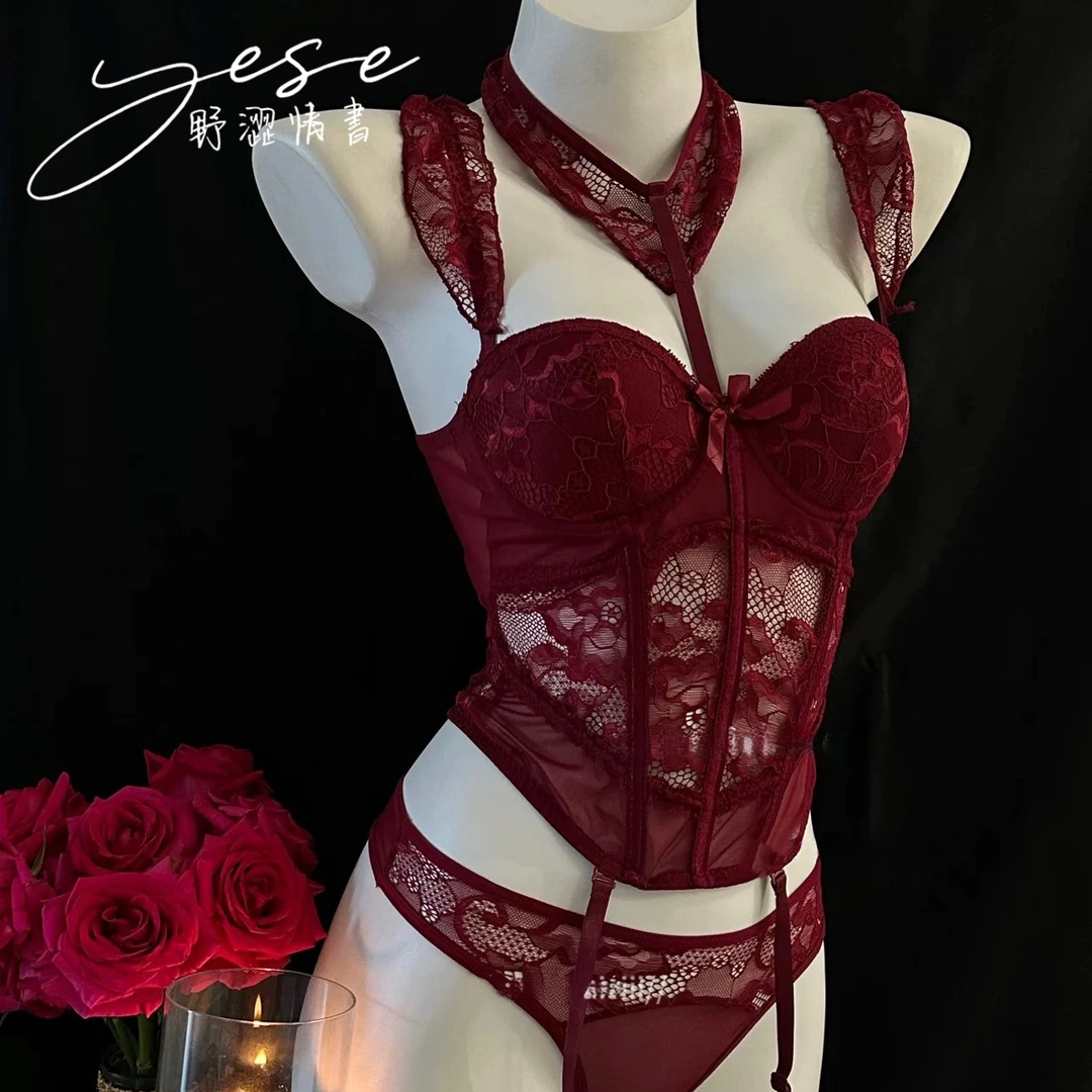 【热红酒】 挂脖蕾丝性感蕾丝马甲辣妹显瘦绑带鱼骨胸衣