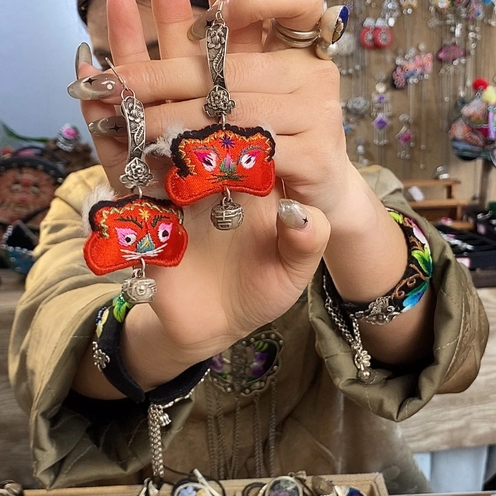 纯铜锆石合金耳环