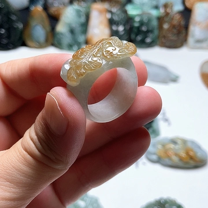 翡翠未镶嵌颈饰翡翠a货
