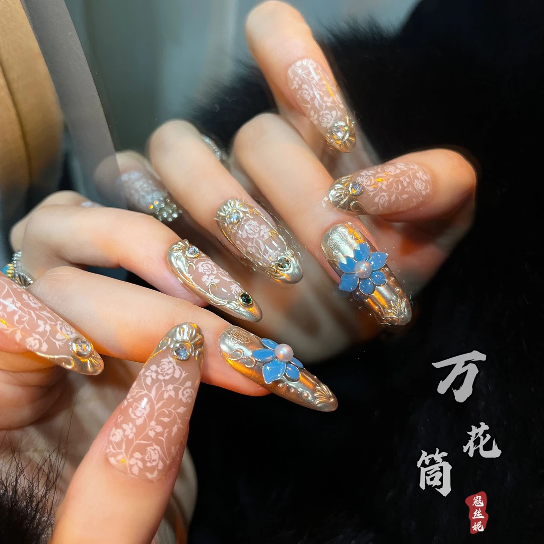 寇丝妮[万花筒] 穿戴甲中长款纯手工手绘美甲成品高级感气质拉满