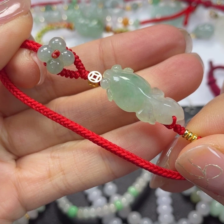 翡翠未镶嵌手绳16手围