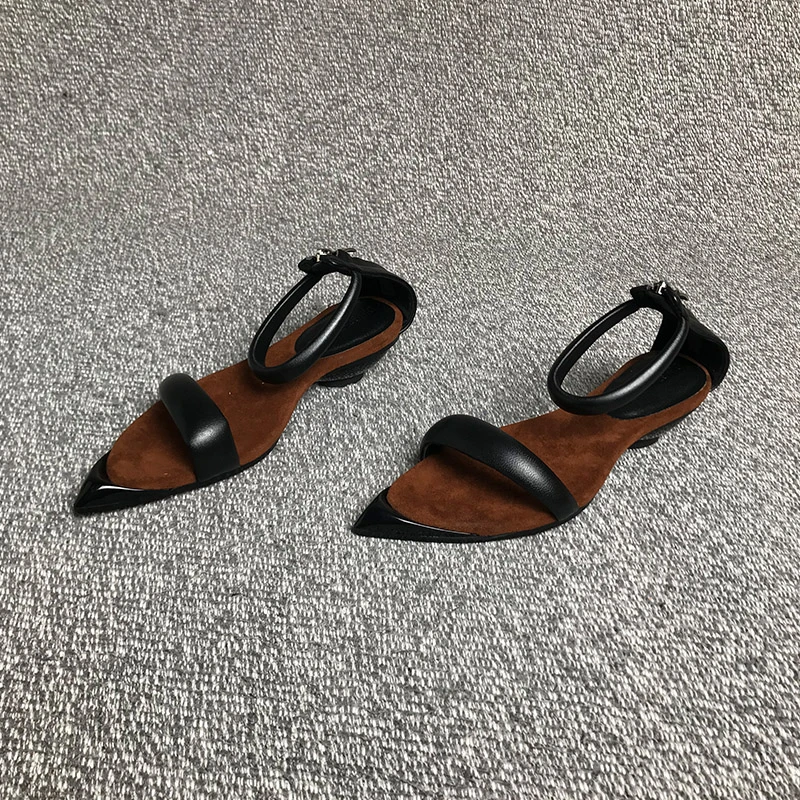 露涵思 2025新款小众尖头露趾凉鞋女夏季外穿配裙子洋气高跟鞋潮