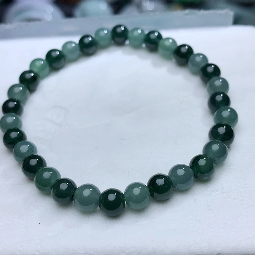 翡翠未镶嵌颈饰472