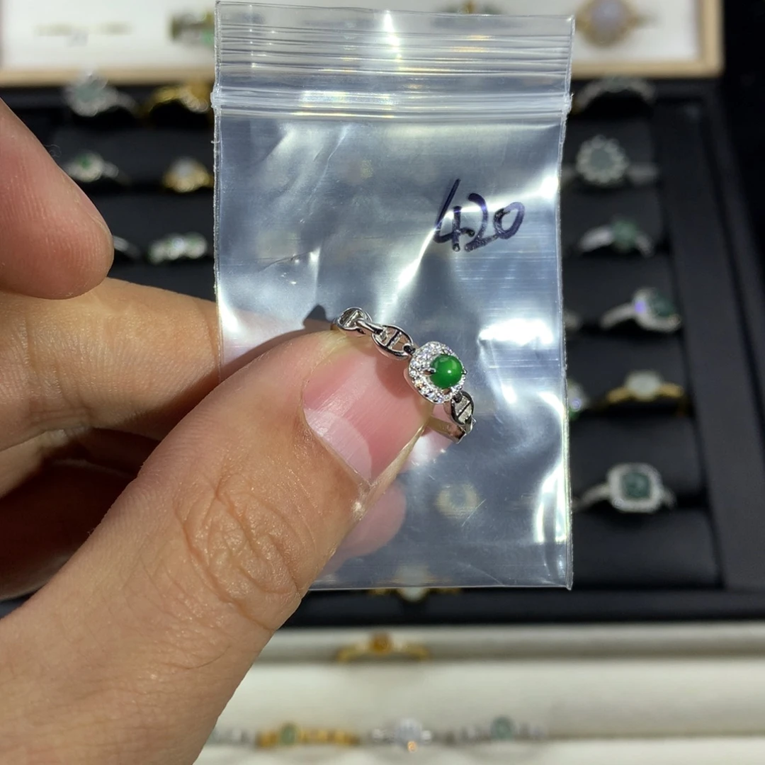 晞***露翡翠银S925镀金镶嵌戒指420