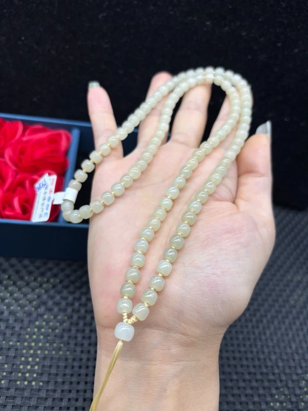 高端和田玉冰透蜂蜜水油润细腻直切桶珠6mm玉石挂坠绳珠链毛衣链