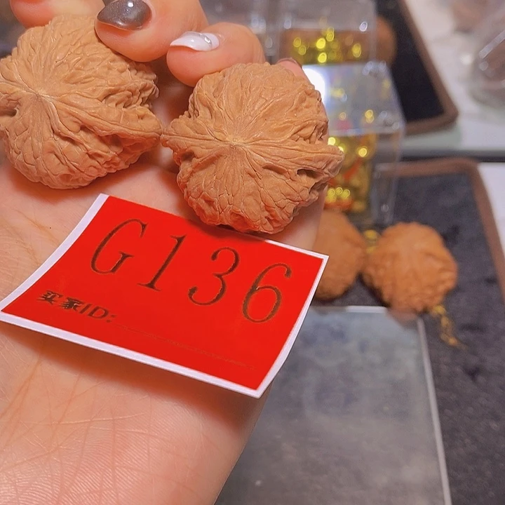 云***端文玩核桃吊坠铁锤39