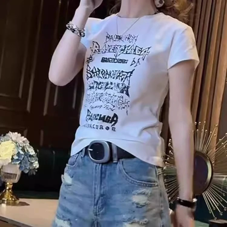 025年夏新款时尚高端显瘦白色女装圆领印花短袖T恤新款2025年纯棉