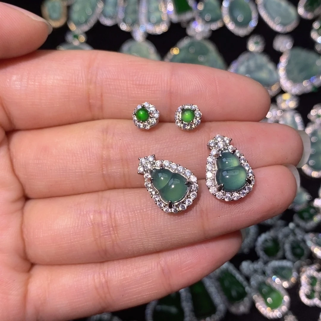 翡翠未镶嵌颈饰天然