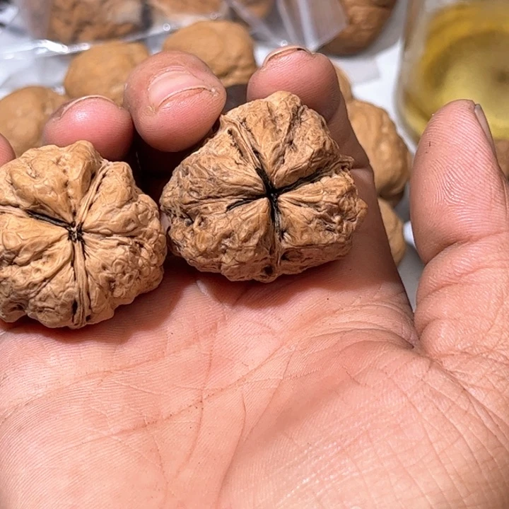 文玩核桃吊坠滇西62