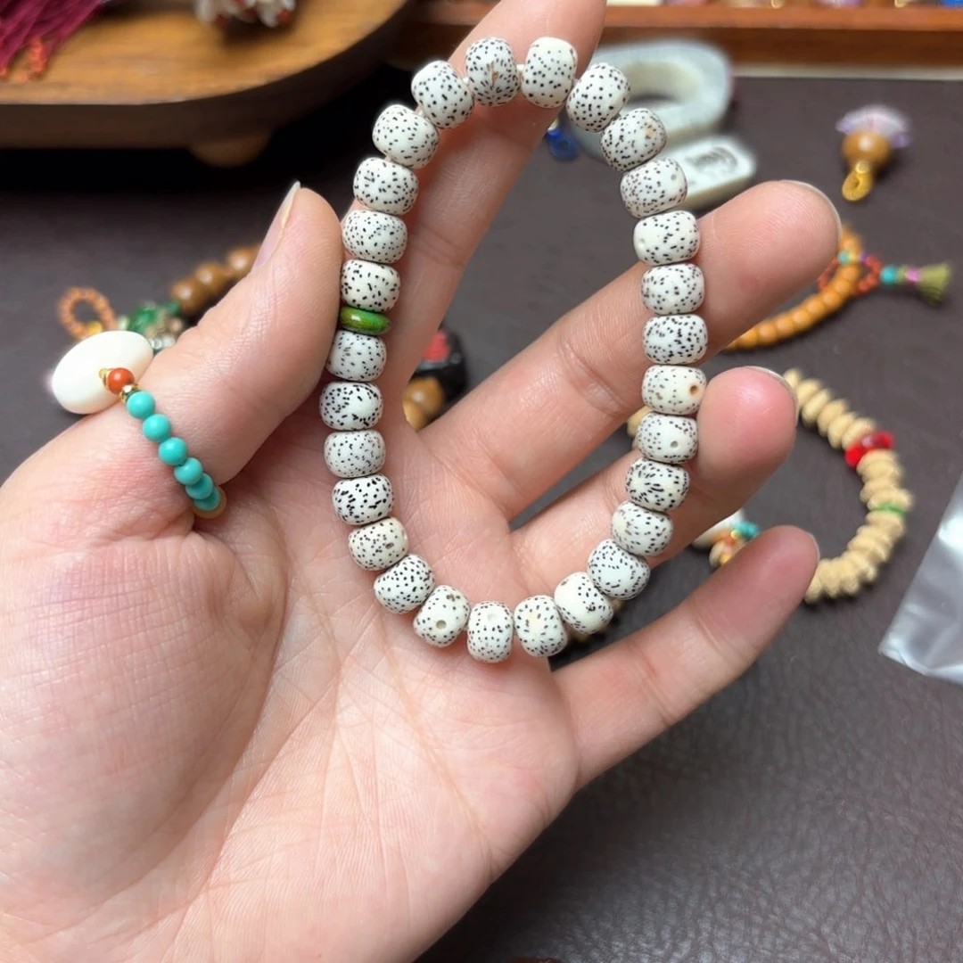 星月菩提吊坠素圈的手链