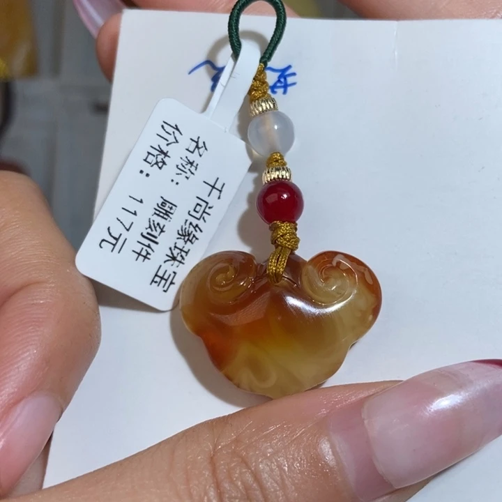 琥珀珠宝奇石未镶嵌