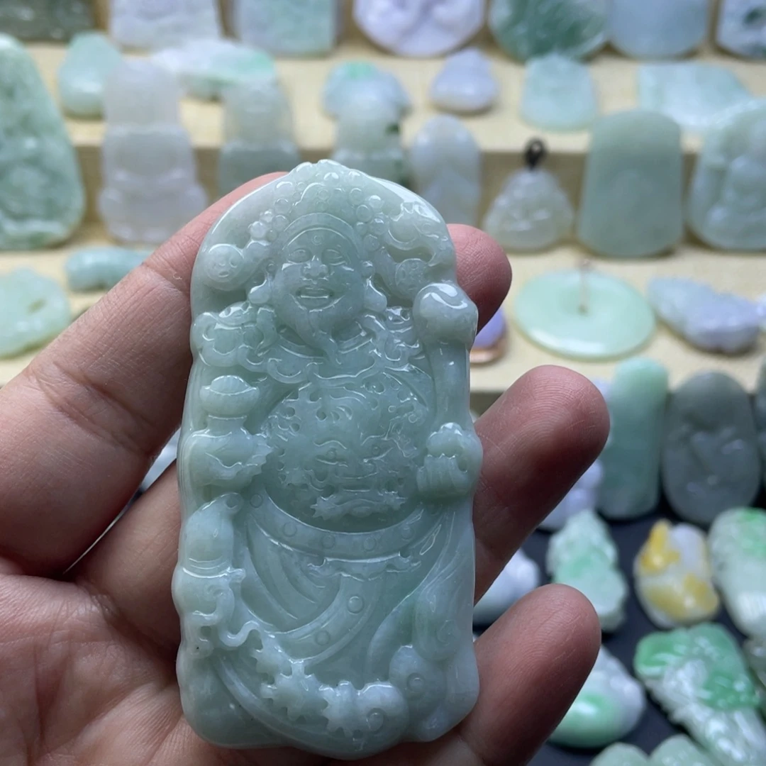 翡翠未镶嵌颈饰纯天然翡翠