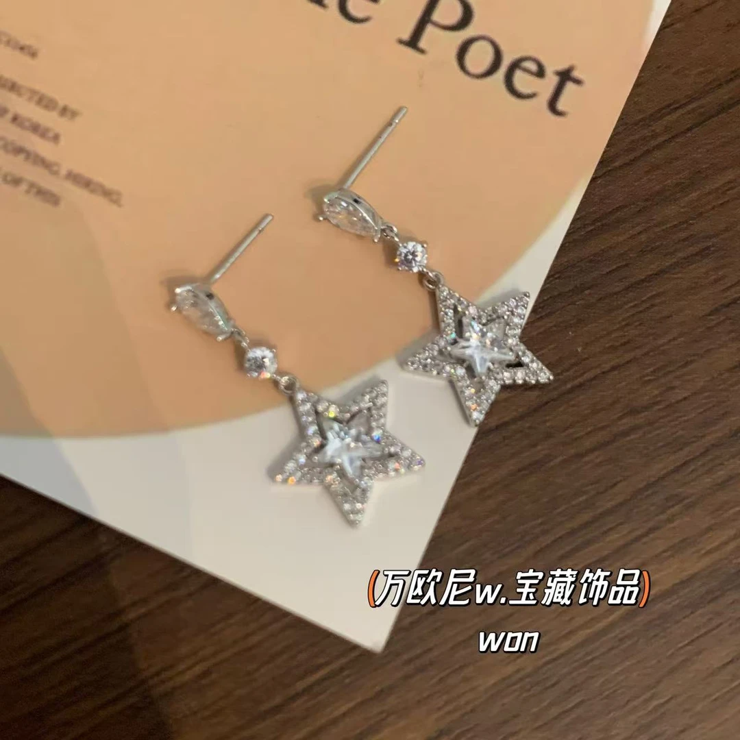 925银合成锆石耳饰  CHANGE x 千禧星星耳饰 轻奢气质精致 弧E391