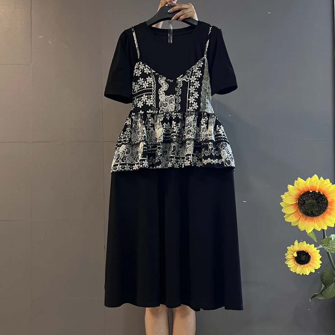 新款时尚碎花吊带背心宽松显瘦假两件大码连衣裙