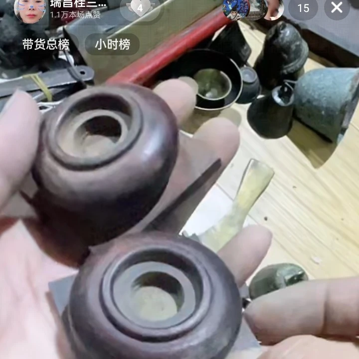 文玩开门成对铜器