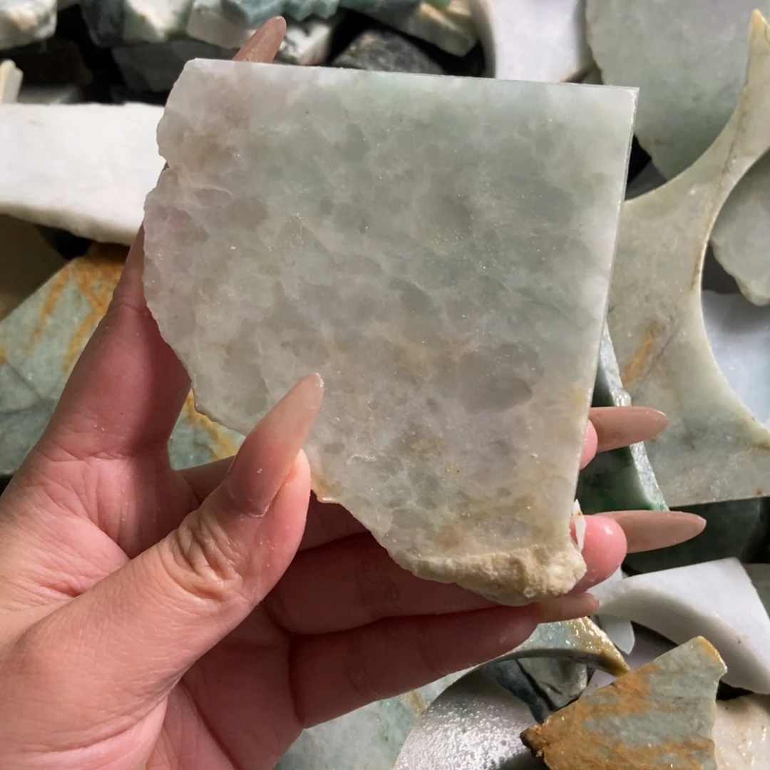 翡翠未镶嵌颈饰天然翡翠