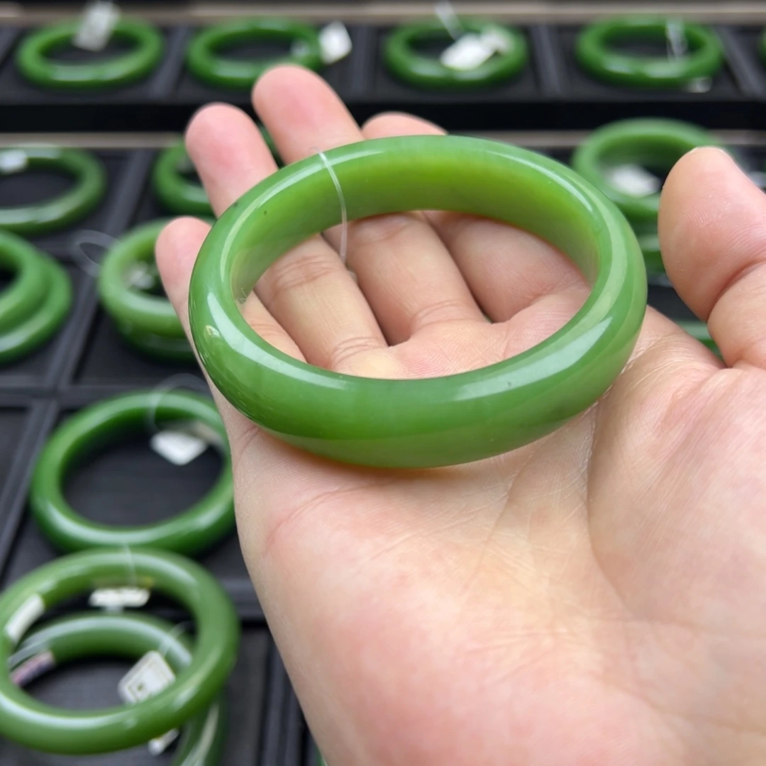 和田玉（碧玉）未镶嵌手镯58