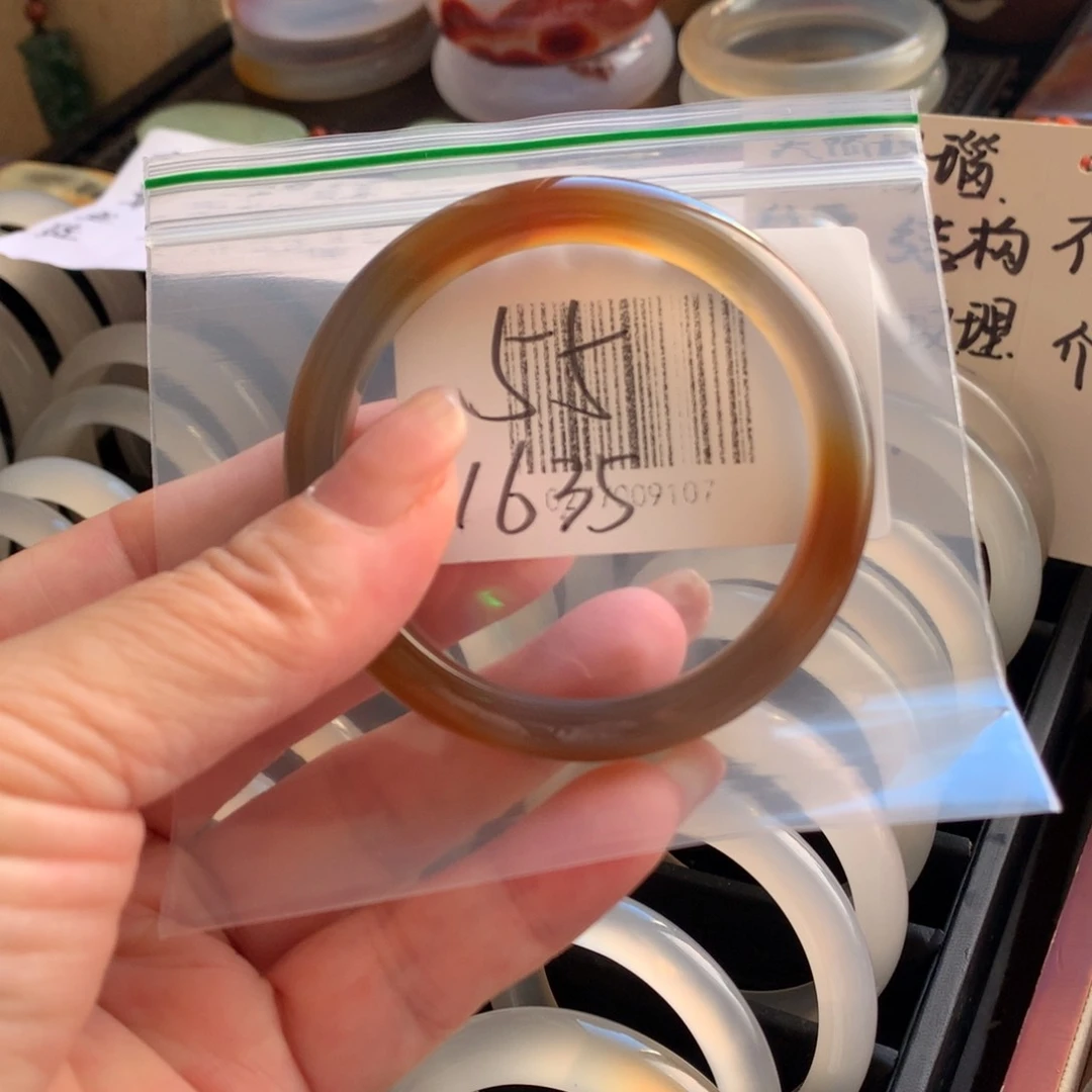 手镯玛瑙/玉髓未镶嵌55