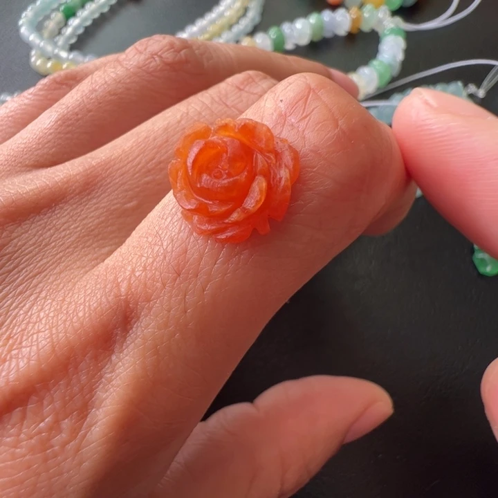 定制翡翠未镶嵌有钱花