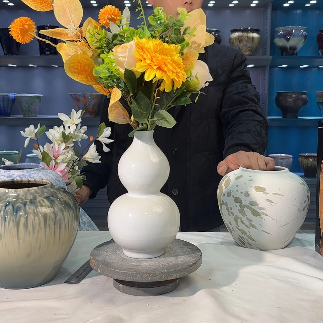 陶摆件景德镇陶瓷花瓶