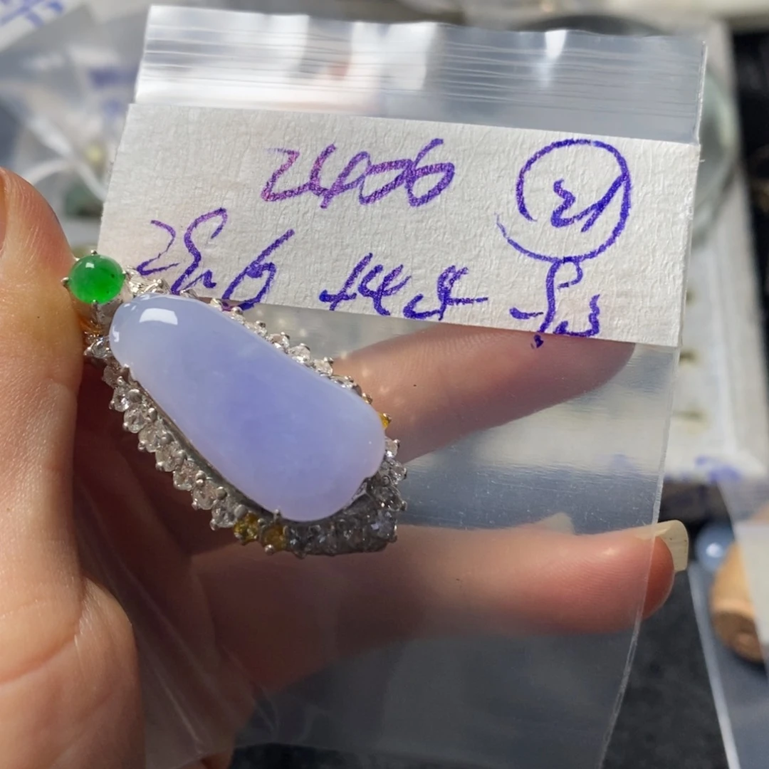 定制翡翠未镶嵌翡翠