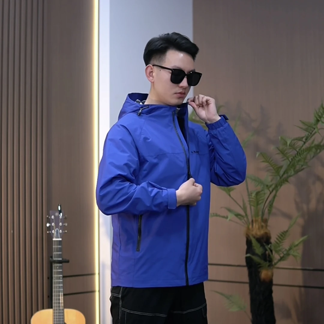 秋季男女同款户外冲锋衣外套出游爬山防水夹克休闲连帽066防风